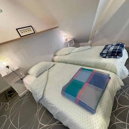 דירות ביומונט-סור-סרטה Duplex מראה חיצוני תמונה